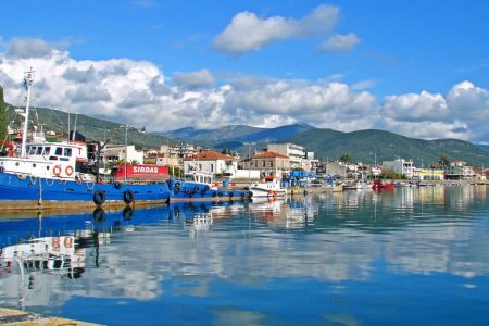 Stylida port to Volos minivan transfer
